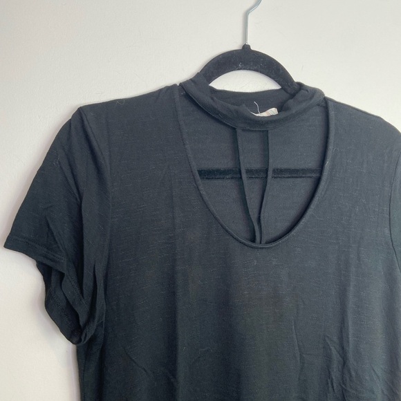 Chocker black blouse size large - Picture 2 of 7